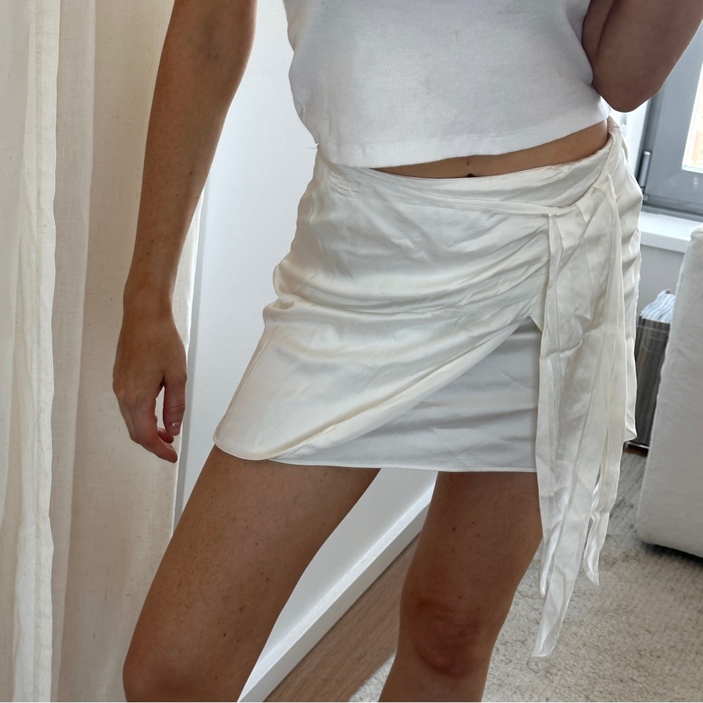 Zara White Mini Wrap Skirt